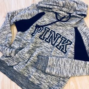 PINK Victoria’s Secret gray and black hoodie 🖤